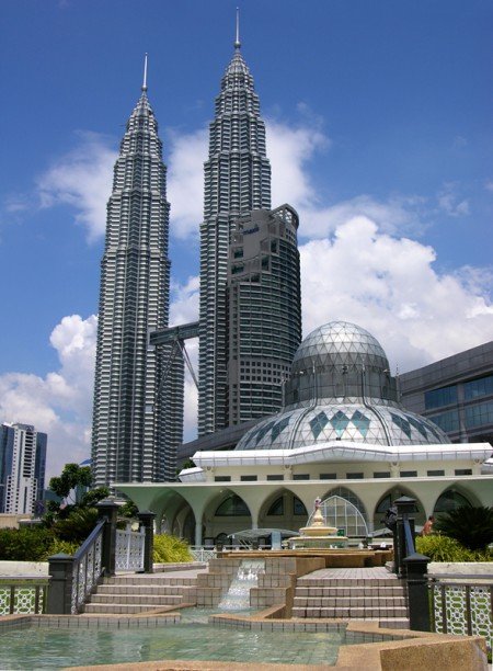 Malaysia has consistently topped the ranks of Muslim tourism lists (Photo from Halaal Quest)